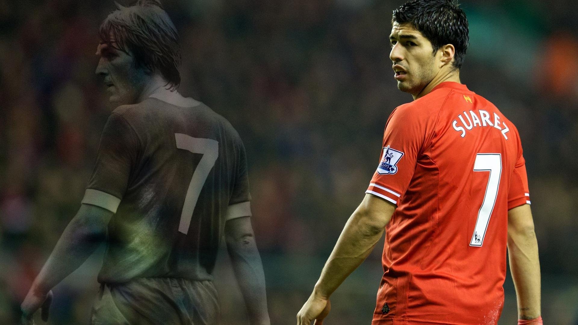 C罗携全家度假照片引爆热搜，c罗一家